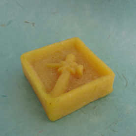 PURE BEESWAX FOR PYSANKY